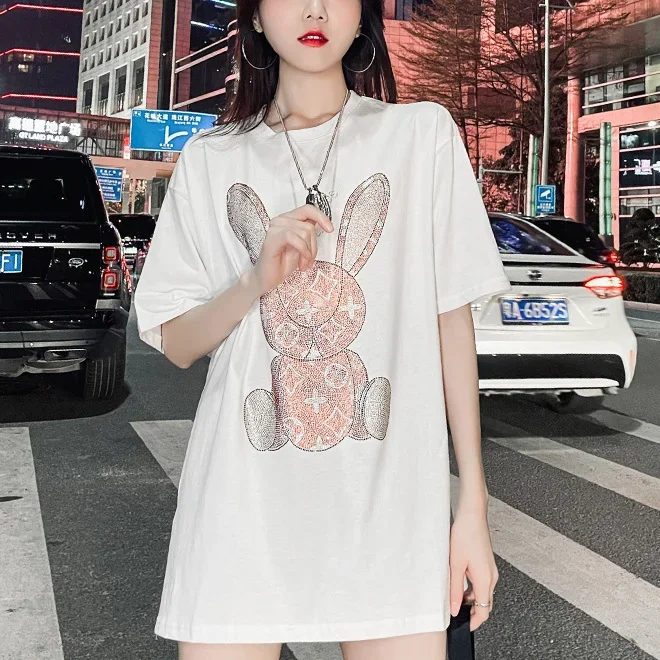 Embroidery Shirt - T-shirt casual estiva da donna: maglietta