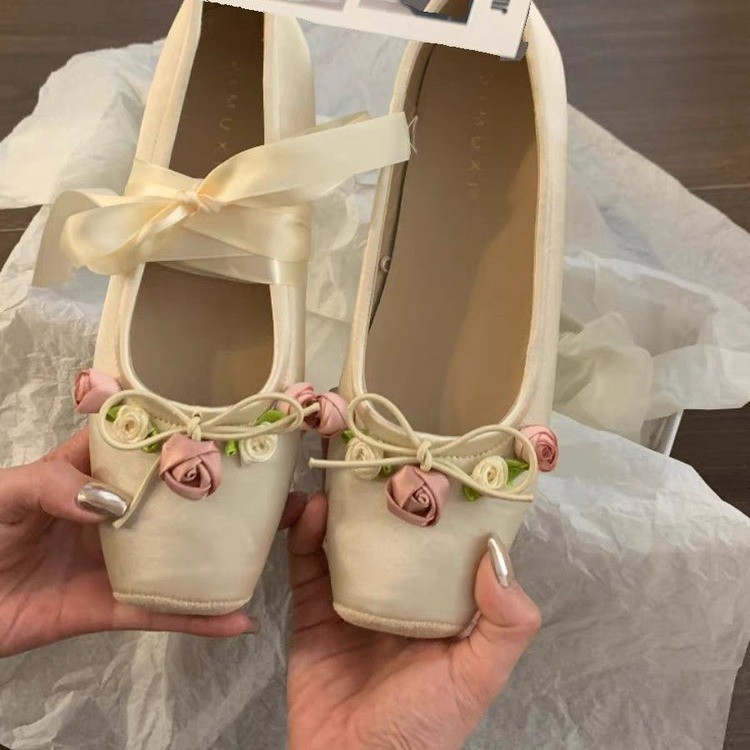 Scarpe basse da donna con fioc - Embroidery Design recensione e prezzo