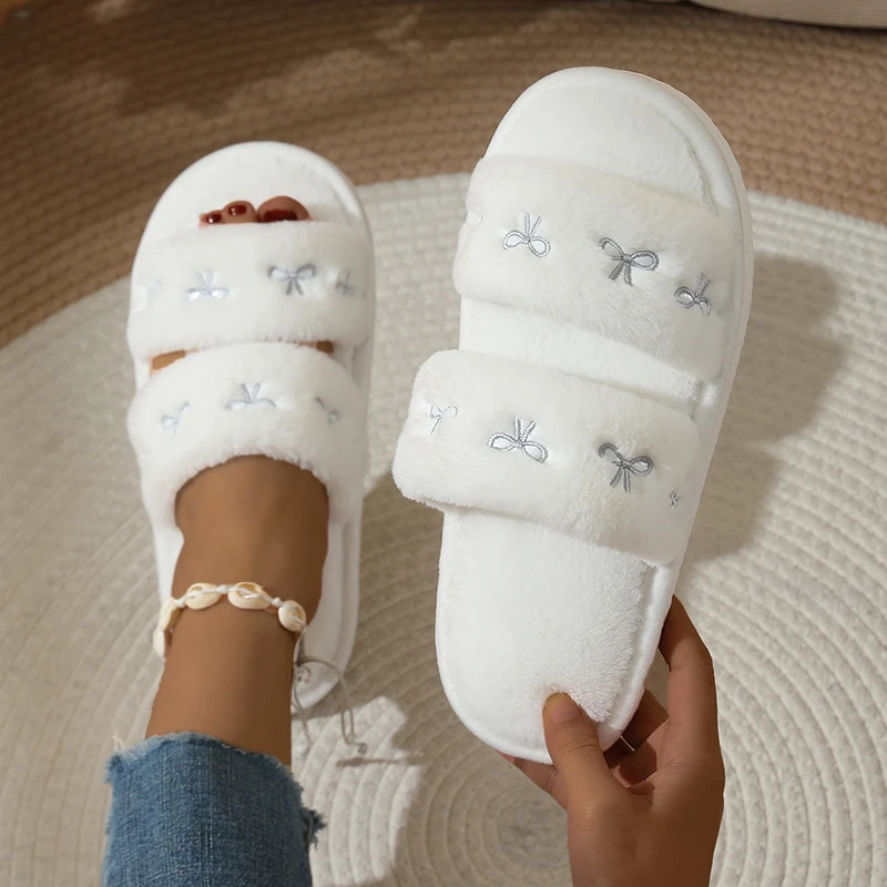 Ciabatte Morbide con Fiocco Ri - Embroidery Design recensione e prezzo