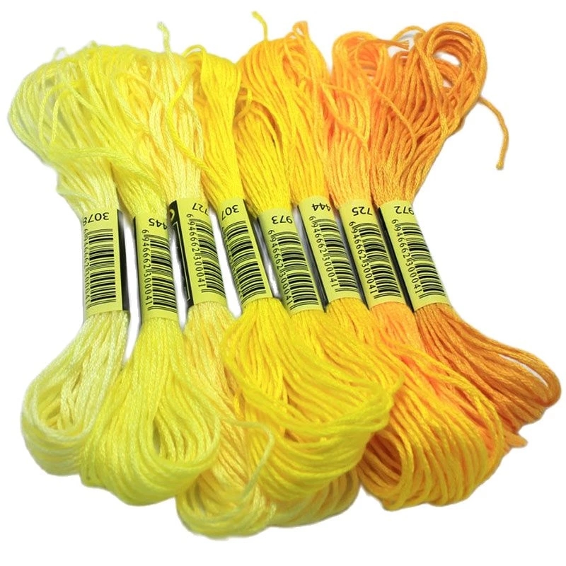 8/12/24/36 Pz Multicolor Simil - Dmc Floss Set recensione e prezzo