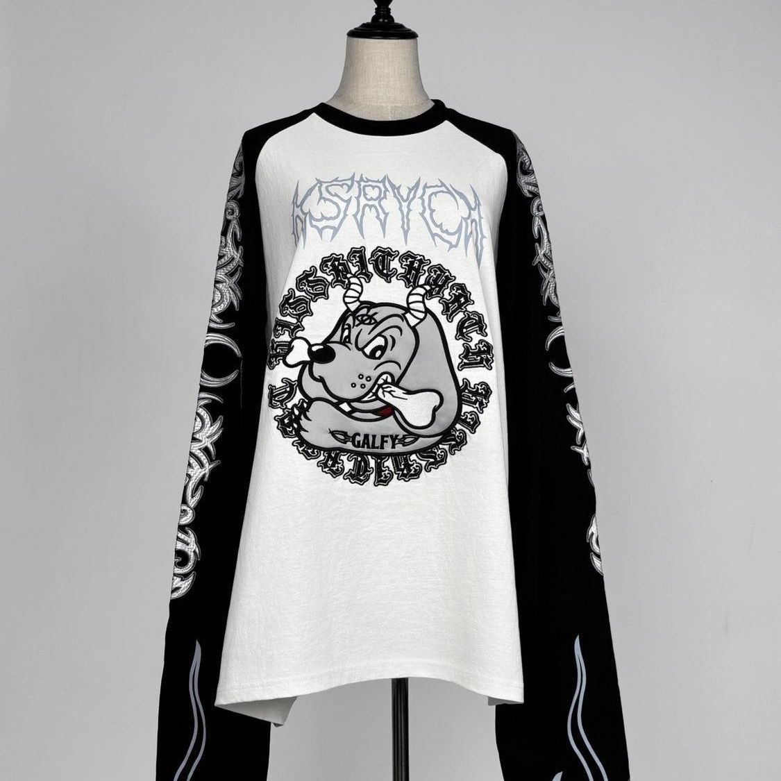 T-shirt a maniche lunghe e amp - Embroidery Shirt recensione e prezzo