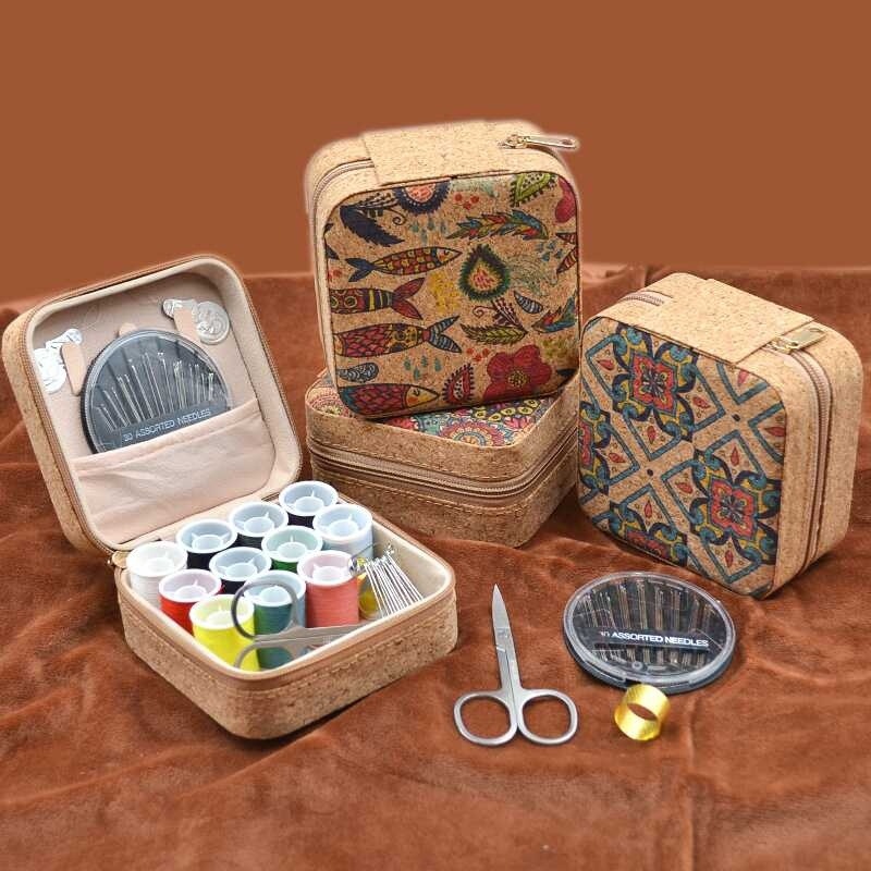 Kit da Cucito Vintage in Sughe - Embroidery For Beginners recensione e prezzo
